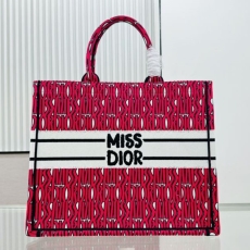 Christian Dior Shopping Bags